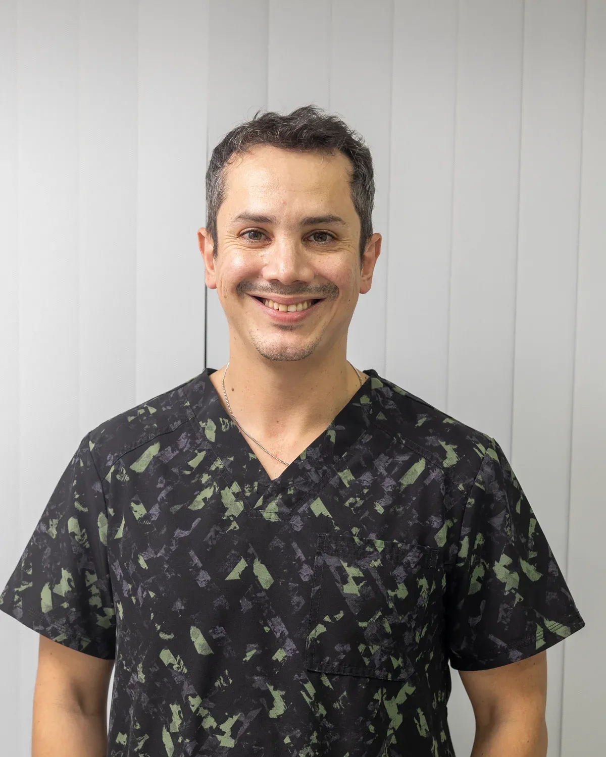 Dr. Nicolás Jara Montenegro