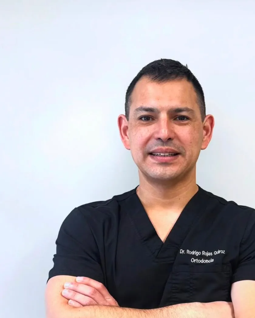 Dr. Rodrigo Rojas Quiroz, especialista en ortodoncia de la Clínica Defaur